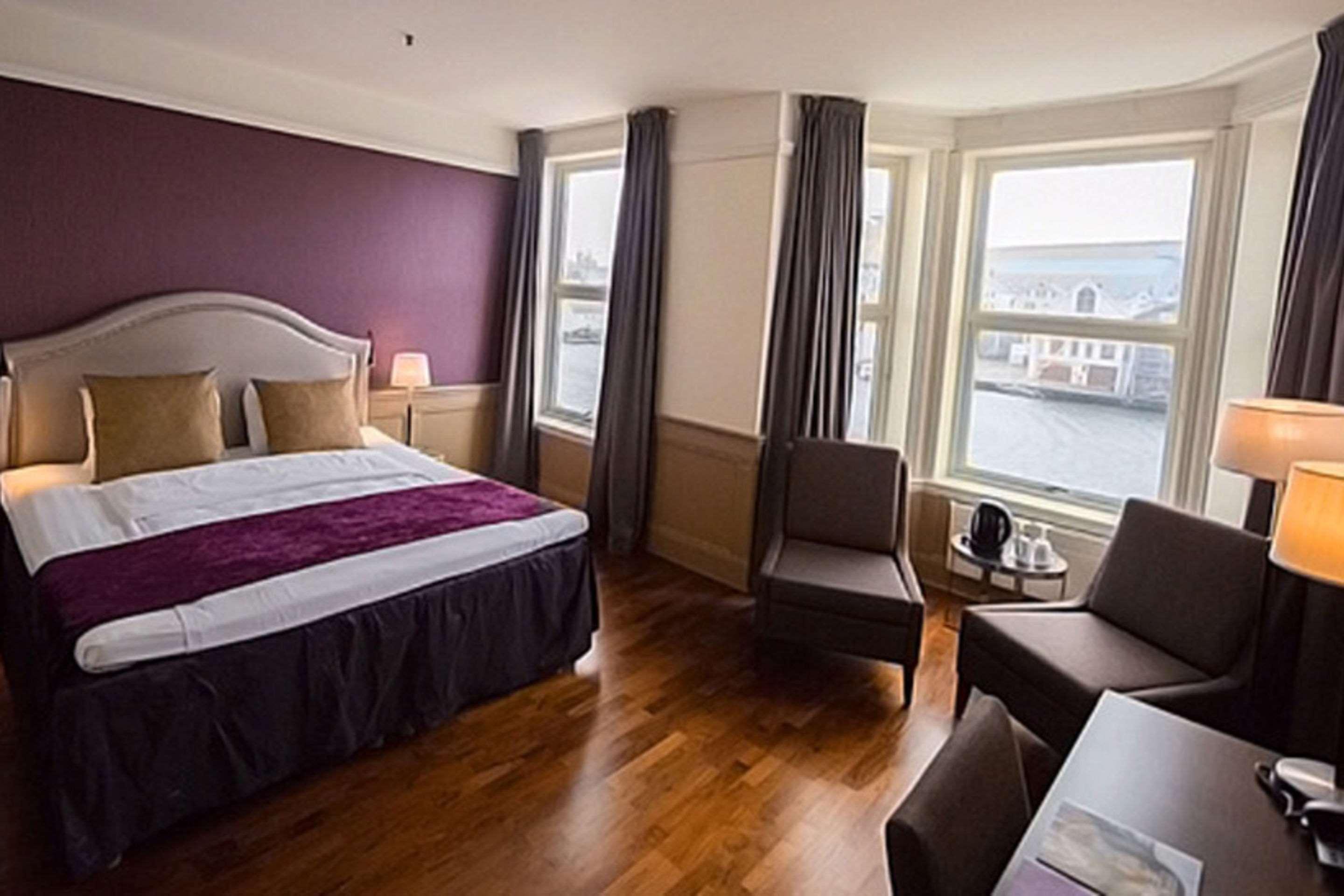 Home Hotel Amanda Гаугесунн Екстер'єр фото